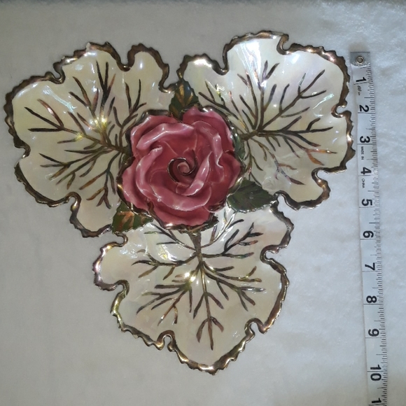 Irredecsint ceramic glazed rose candy/chip dish, unique handpainted vintage bowl - Picture 7 of 11